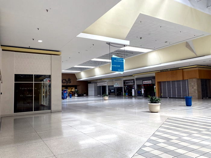 Fashion Square Mall - June 15 2022 Photo